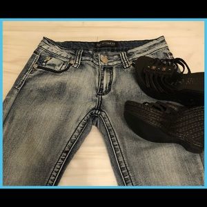 Almost Famous size 5